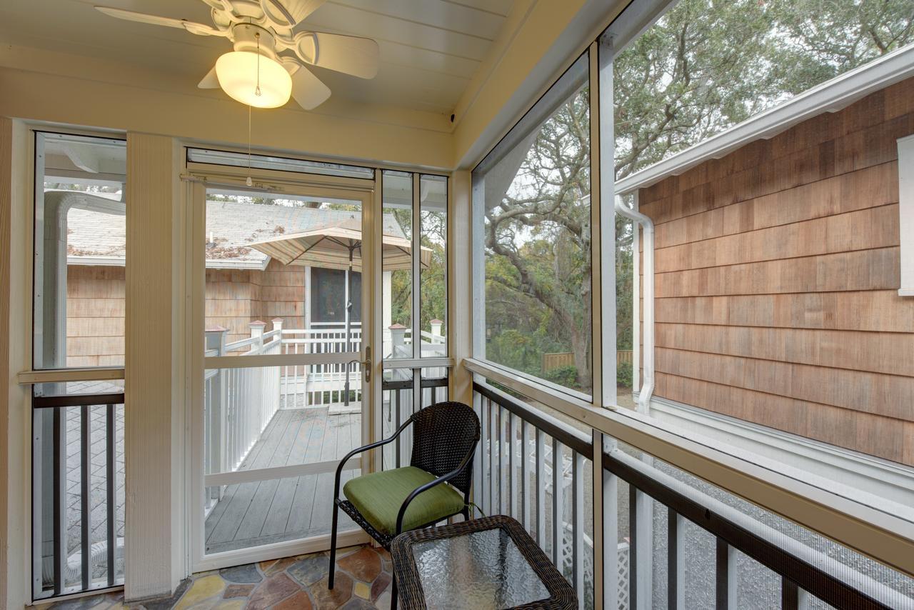 The Grey Owl Inn St. Simons Island 외부 사진